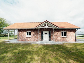 Loheide Modern retreat